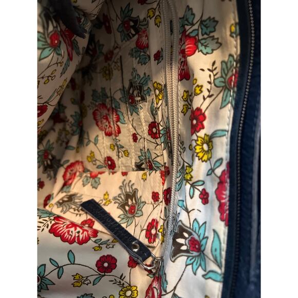 Latico Nora Navy Blue Leather Tote Shoulder Bag Zip Closure Scallop Edge - Picture 6 of 8